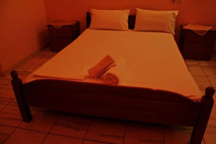 Guesthouse Bizani Neo Mpizani 客房 照片