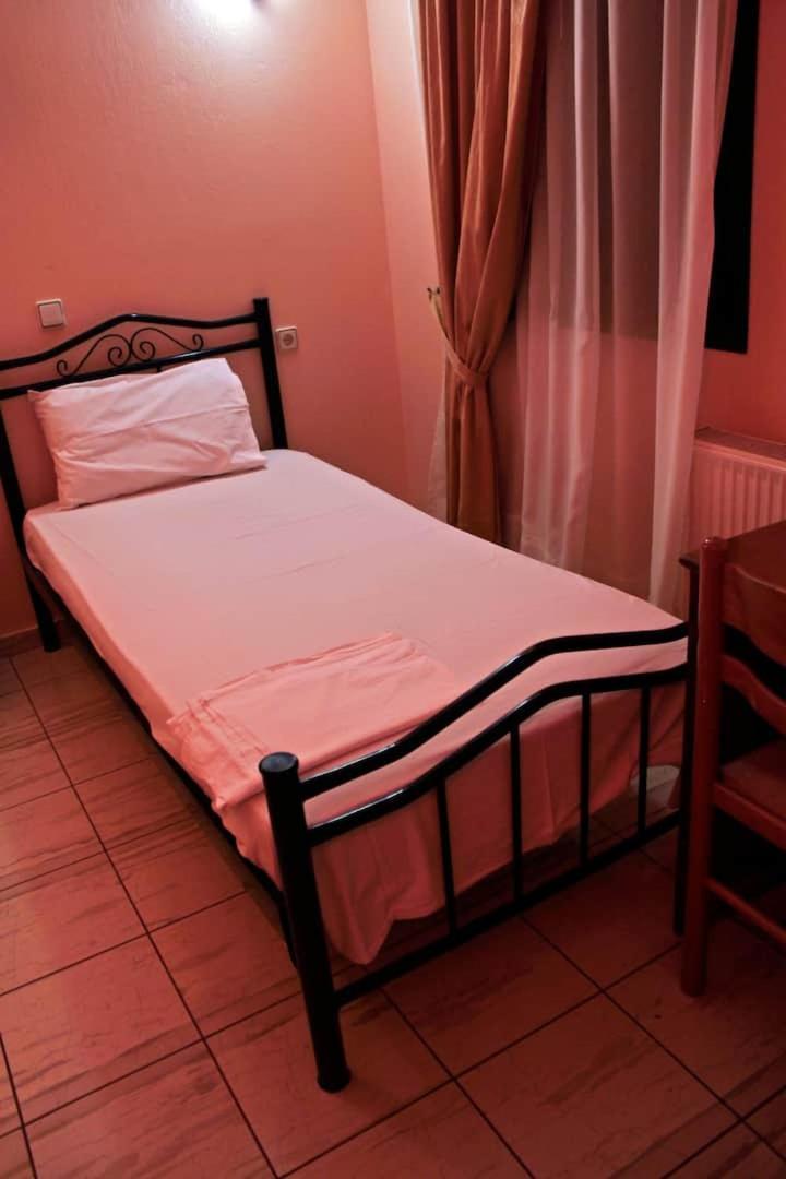 Guesthouse Bizani Neo Mpizani 客房 照片